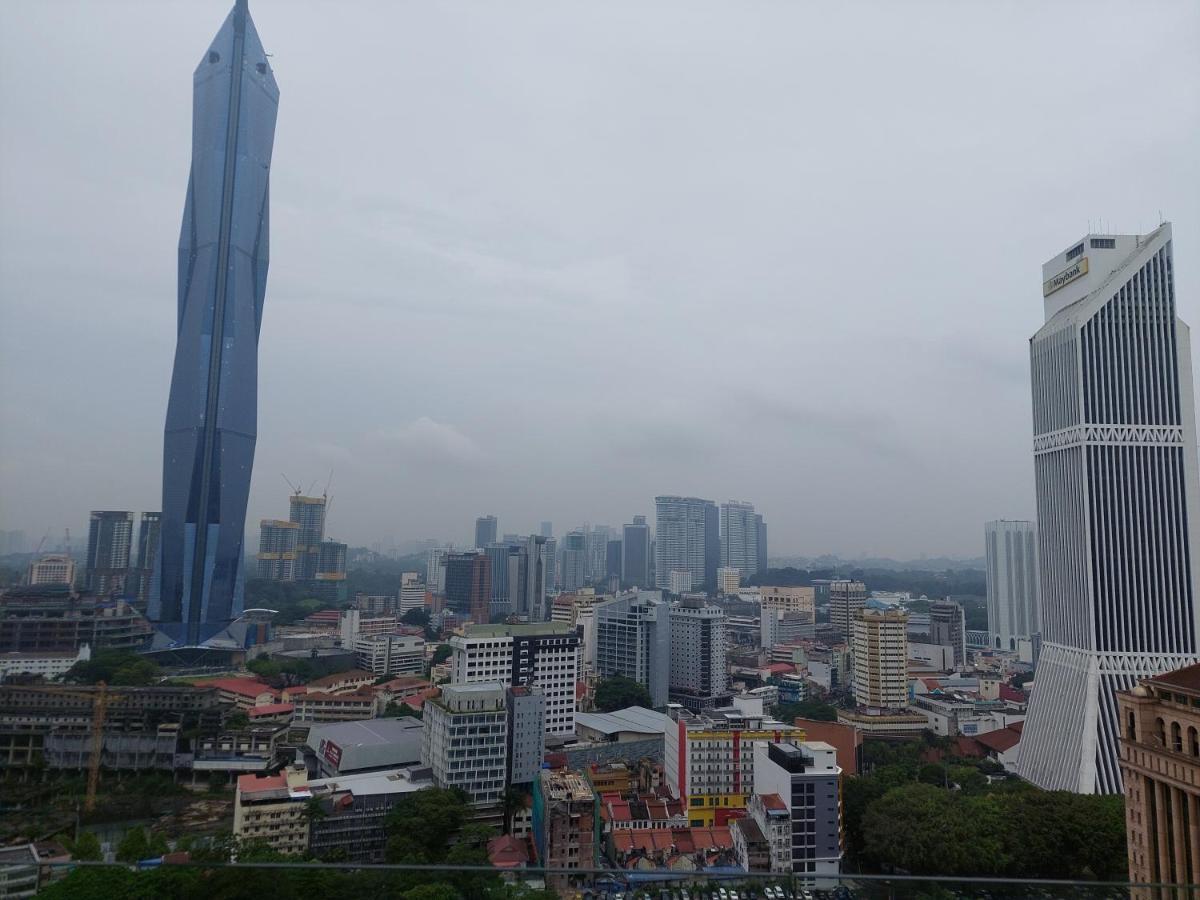 Apartment 703 Klcc 5 Minutes To Alor Street Ceylon Pavilion 3 For 10 Pax *