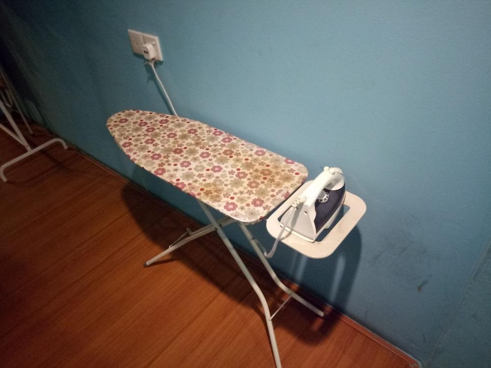 Serenity Hostel *