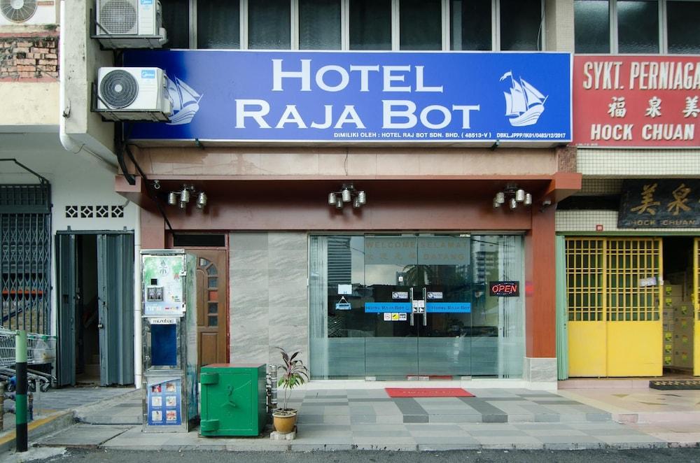 Oyo 338 Raja Bot 2*