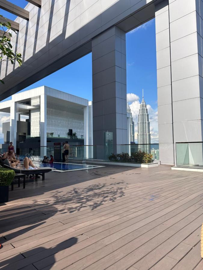 The Platinum By Aurora Apartment *