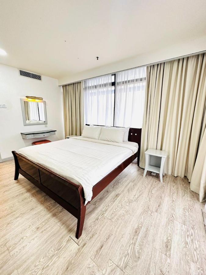 Apartment Kl Cozy At Times Square