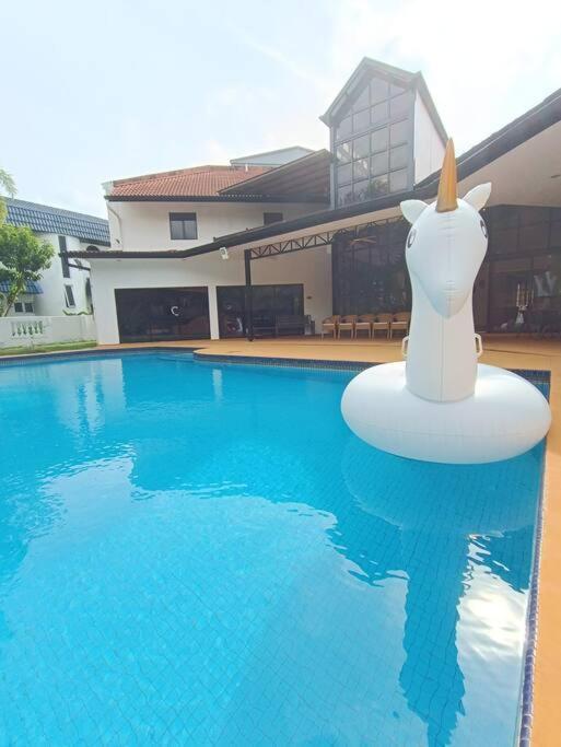 Villa Titiwangsa9 Bungalow Pool Kuala Lumpur