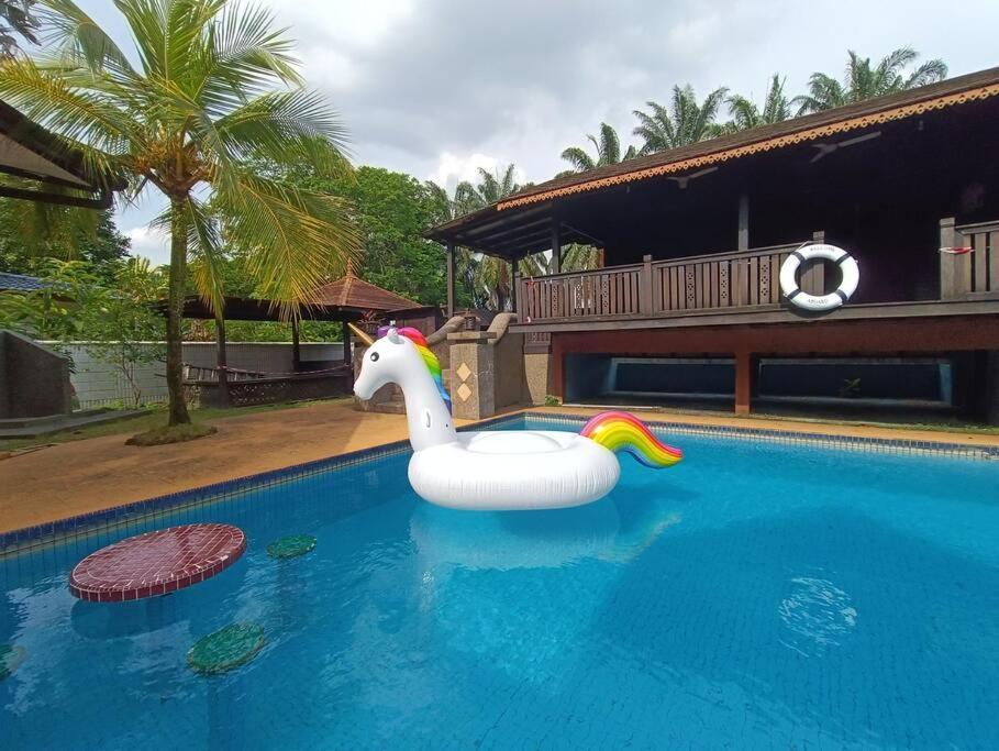 Titiwangsa9 Bungalow Pool Villa *