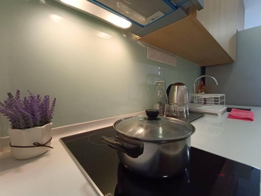 Cl 18a Modern Balcony Klcc View Infinity Pool Apartamento *