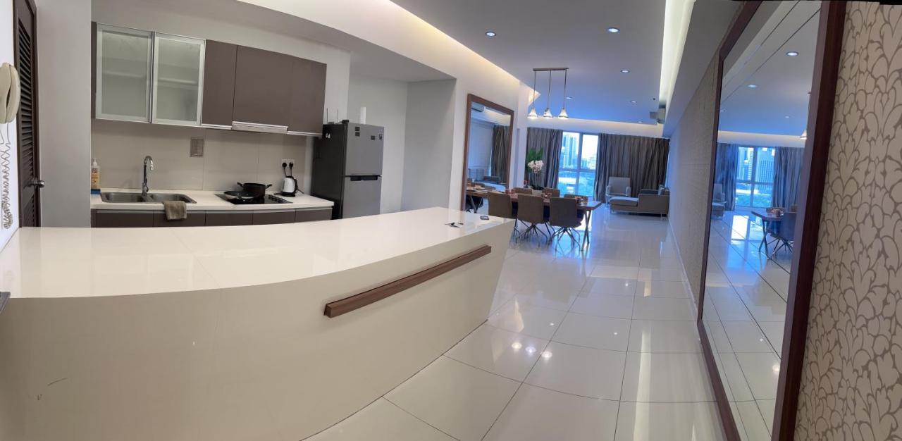 Apartment Regalia Service By Fortune *