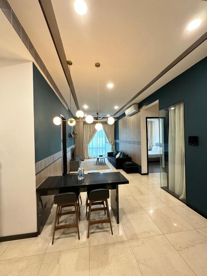 Apartment Grand At Opus