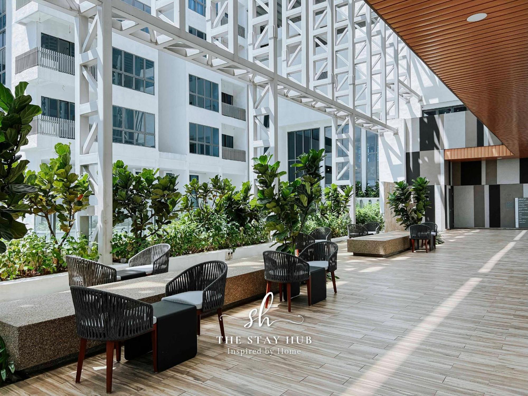The Luxe & Colony Klcc Skyline Infinity Pool - 5min To Petronas Tower & Kl Center By The Hub *
