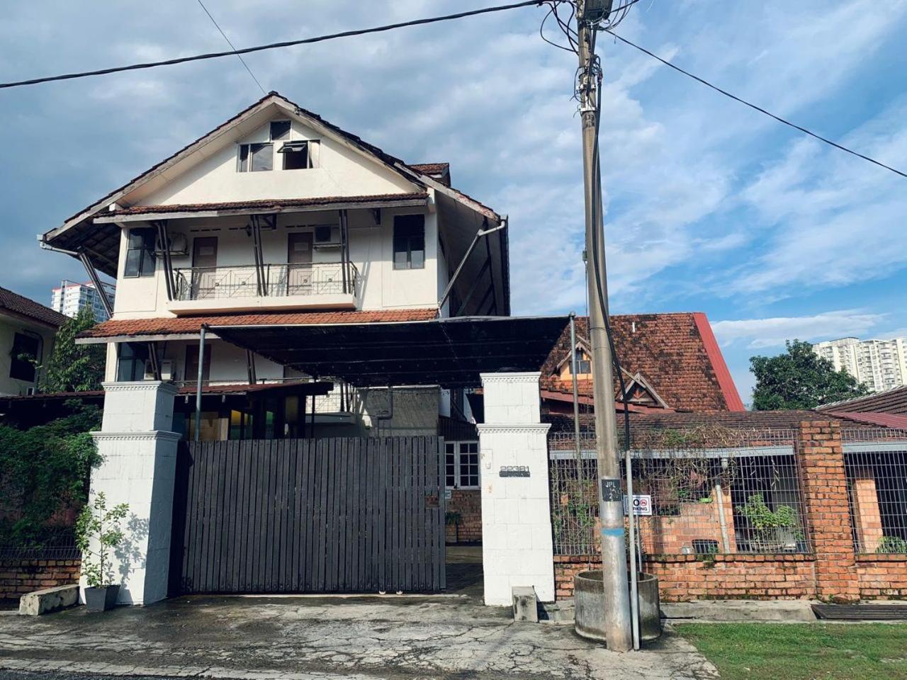 De Ofa Homestay Kl *