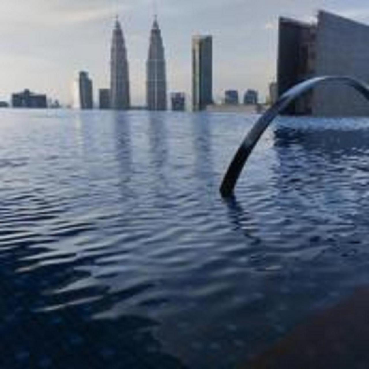 Apartment Eaton Residences Klcc By Luna *