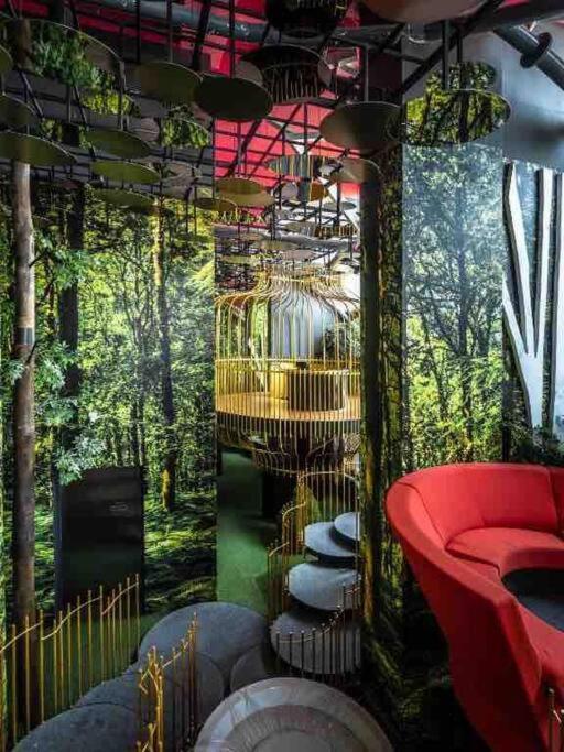 Private Lift With Kl View Netflix 500mbps Internet Cozy Space And Privacy 1bedroom 2 Beds 1 Bathroom