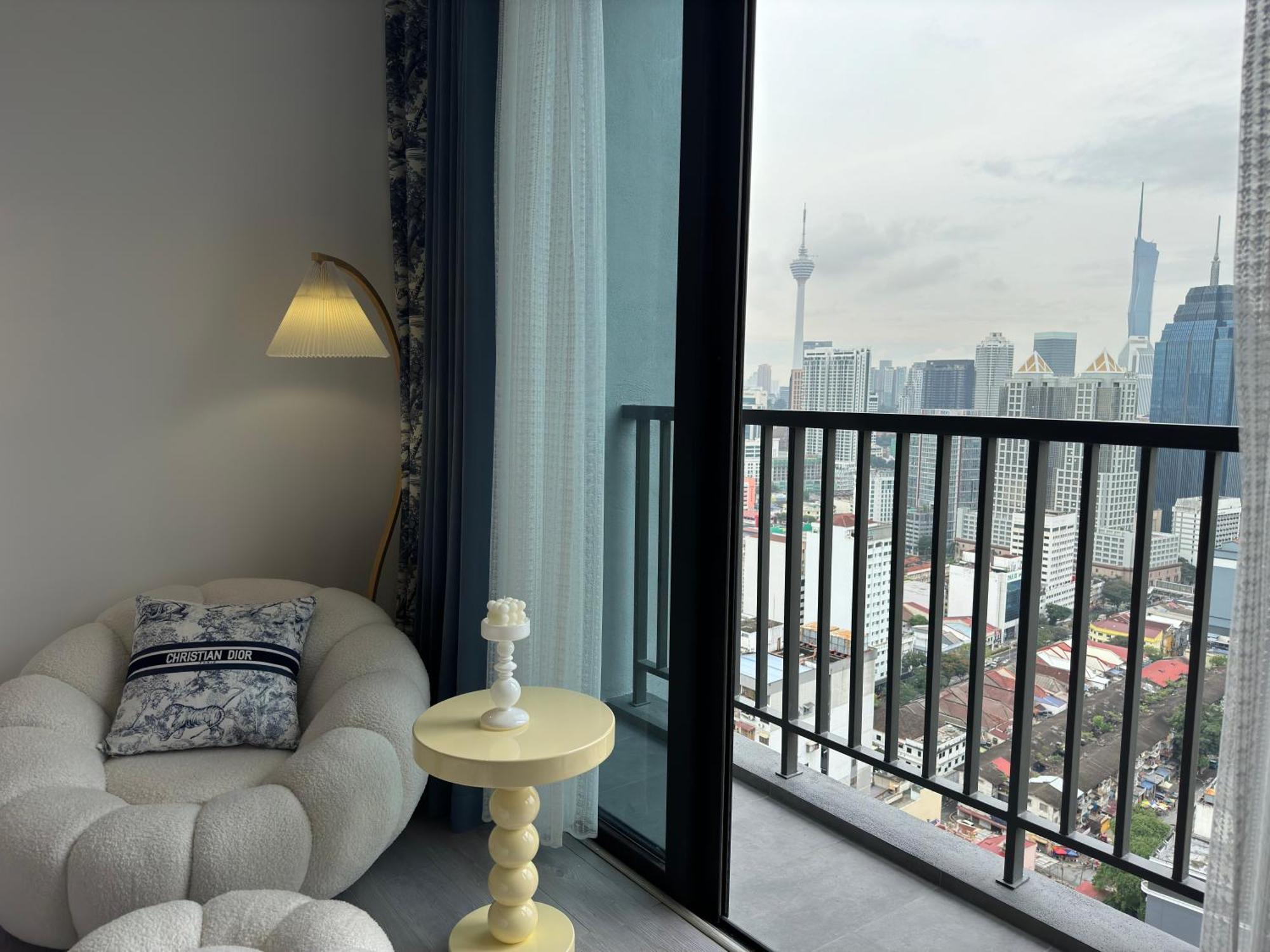 Chambers Klcc Pwtc By Unimax Apartemen Kuala Lumpur