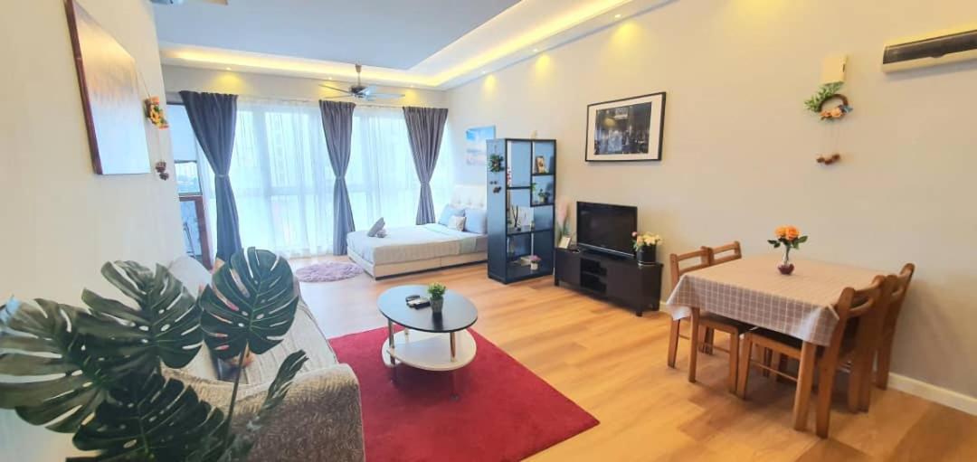 Apartment Regalia With Infinity Pool Klcc By Staycation Homes Kuala Lumpur