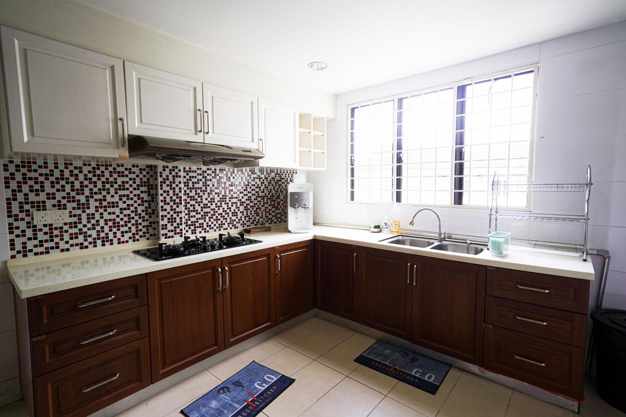 30 Pax Oug Bungalow With Swimming Pool Villa *