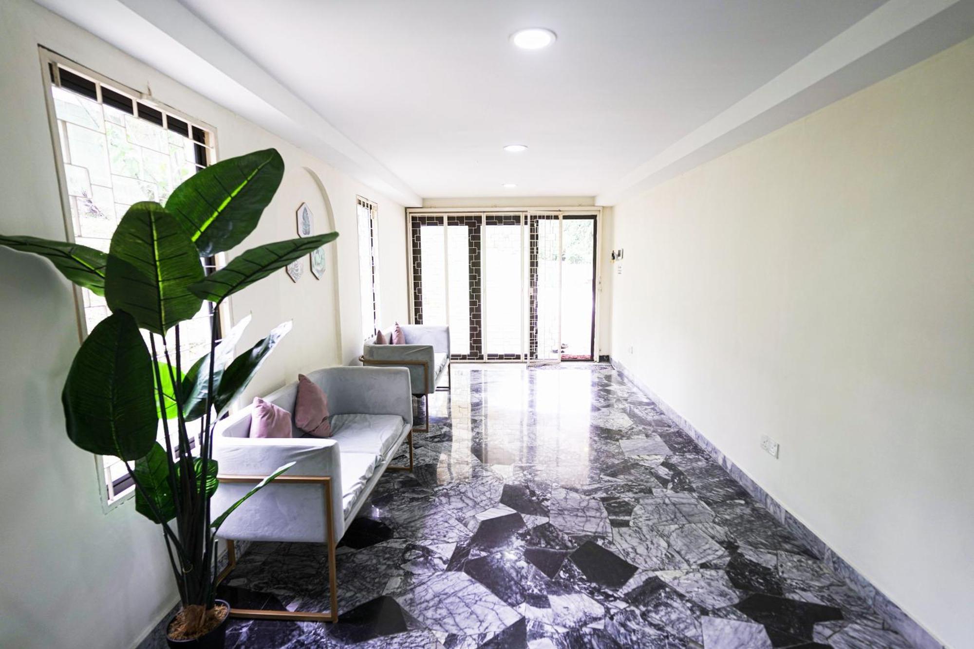 30 Pax Oug Bungalow With Swimming Pool Villa *