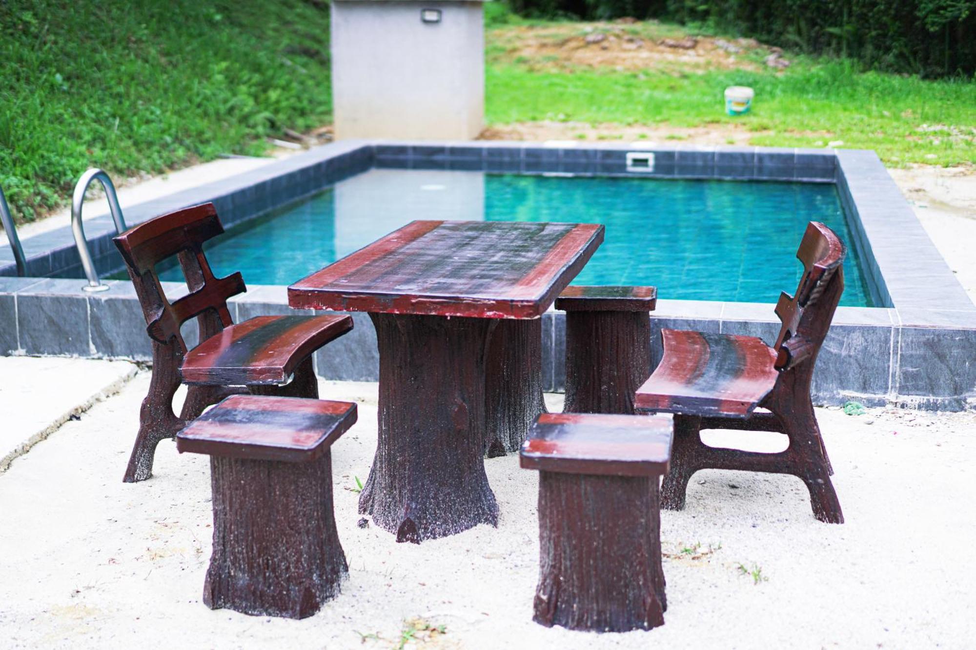 30 Pax Oug Bungalow With Swimming Pool Kuala Lumpur
