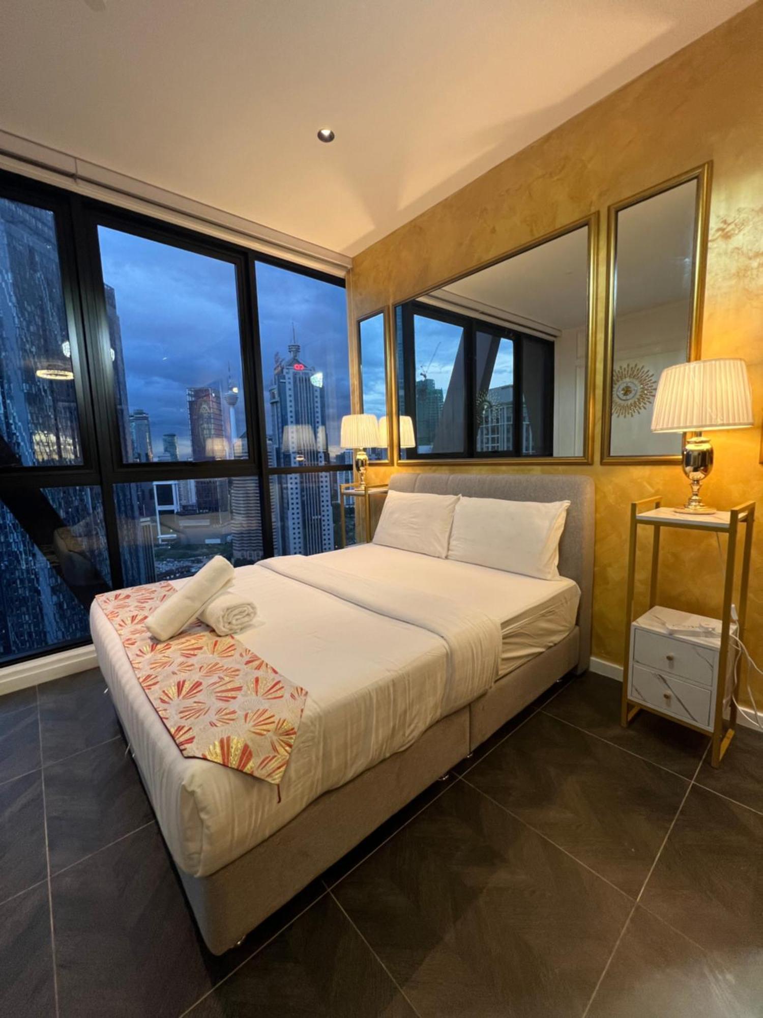 Scarletz Service By Citybox Apartment