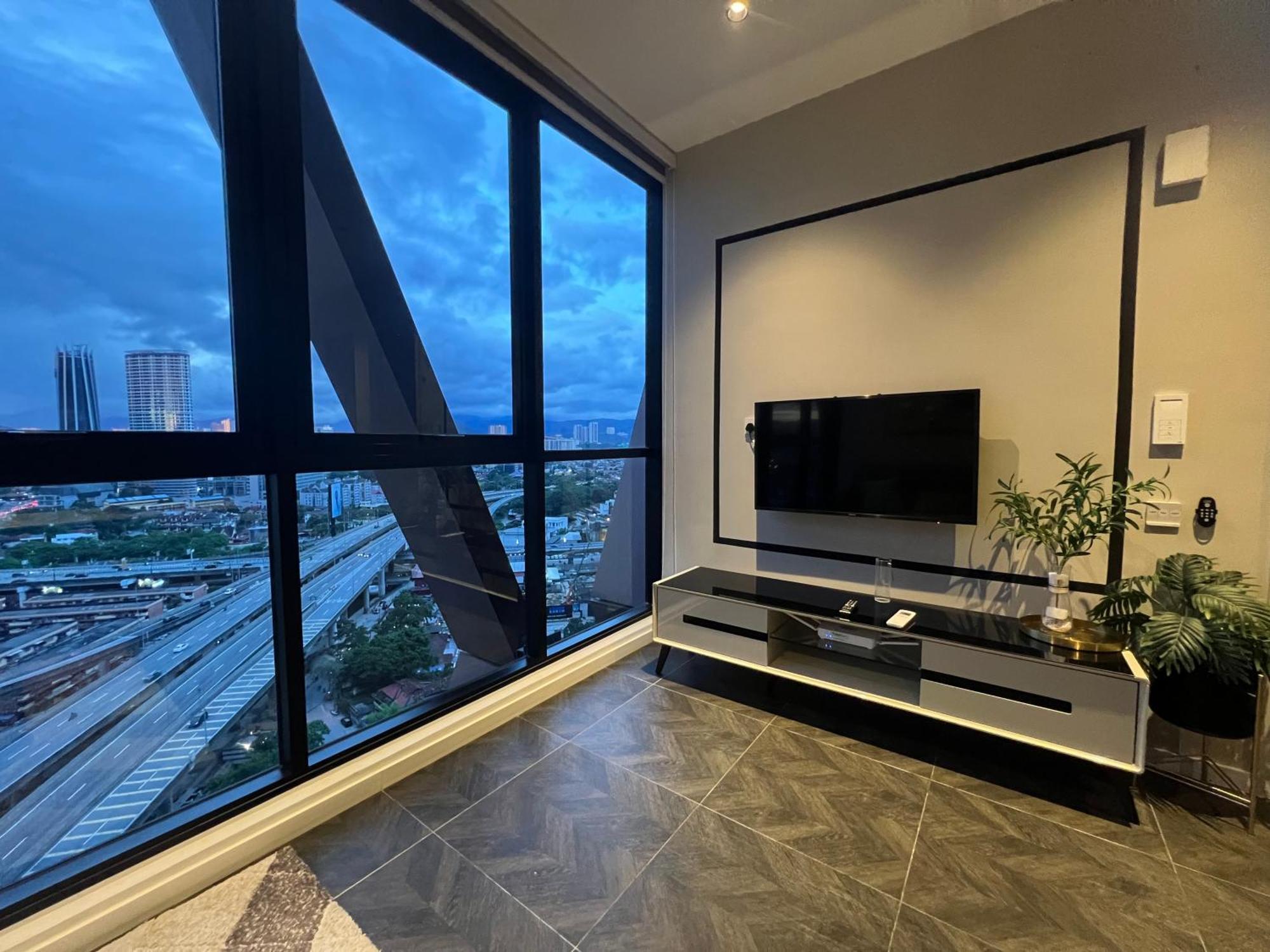 Scarletz Service By Citybox Apartment