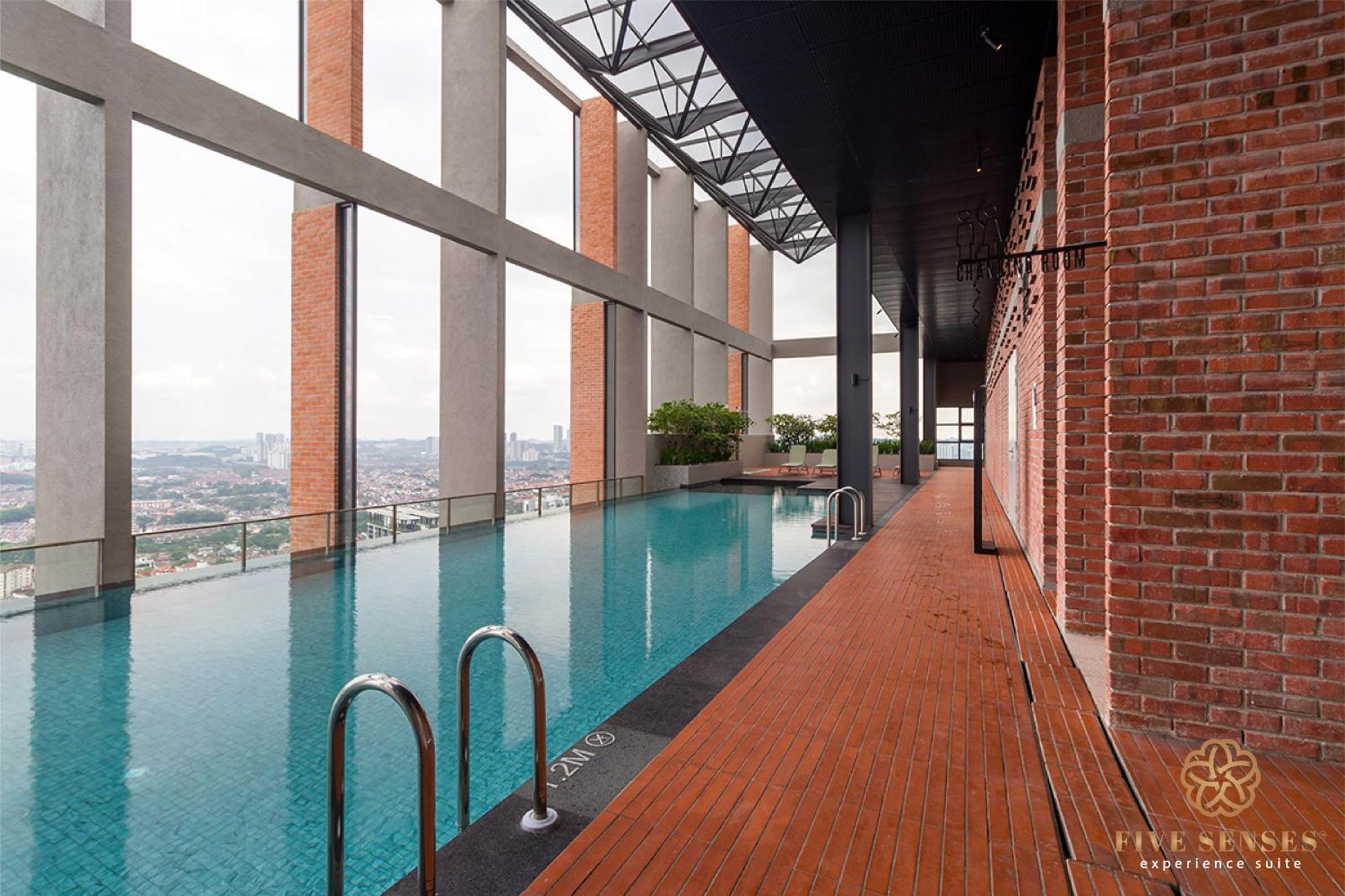 Apartment Millerz Square Signature Suites,