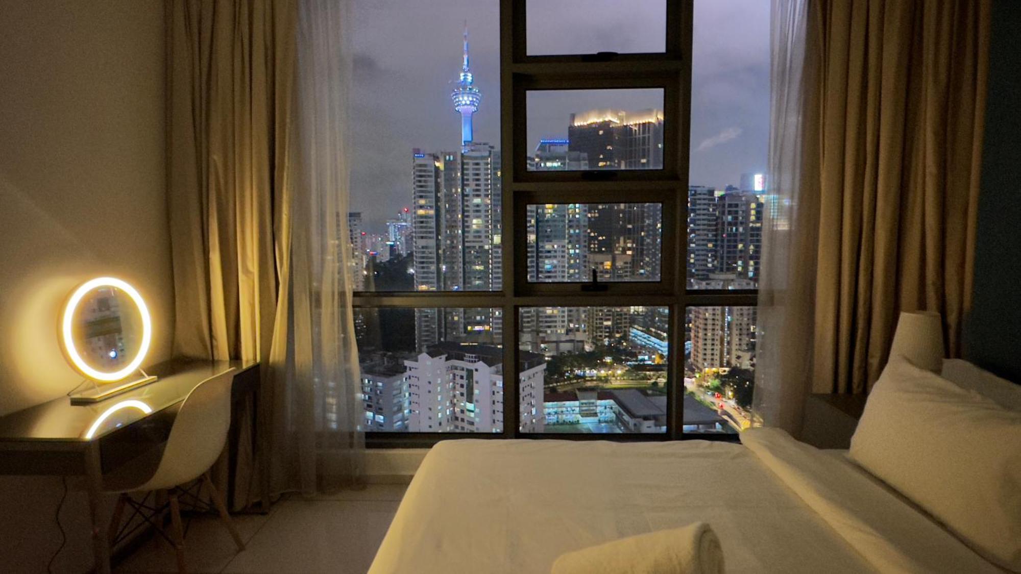 Extravagant Family-biz Nest @ Robertson 30f Apartment *