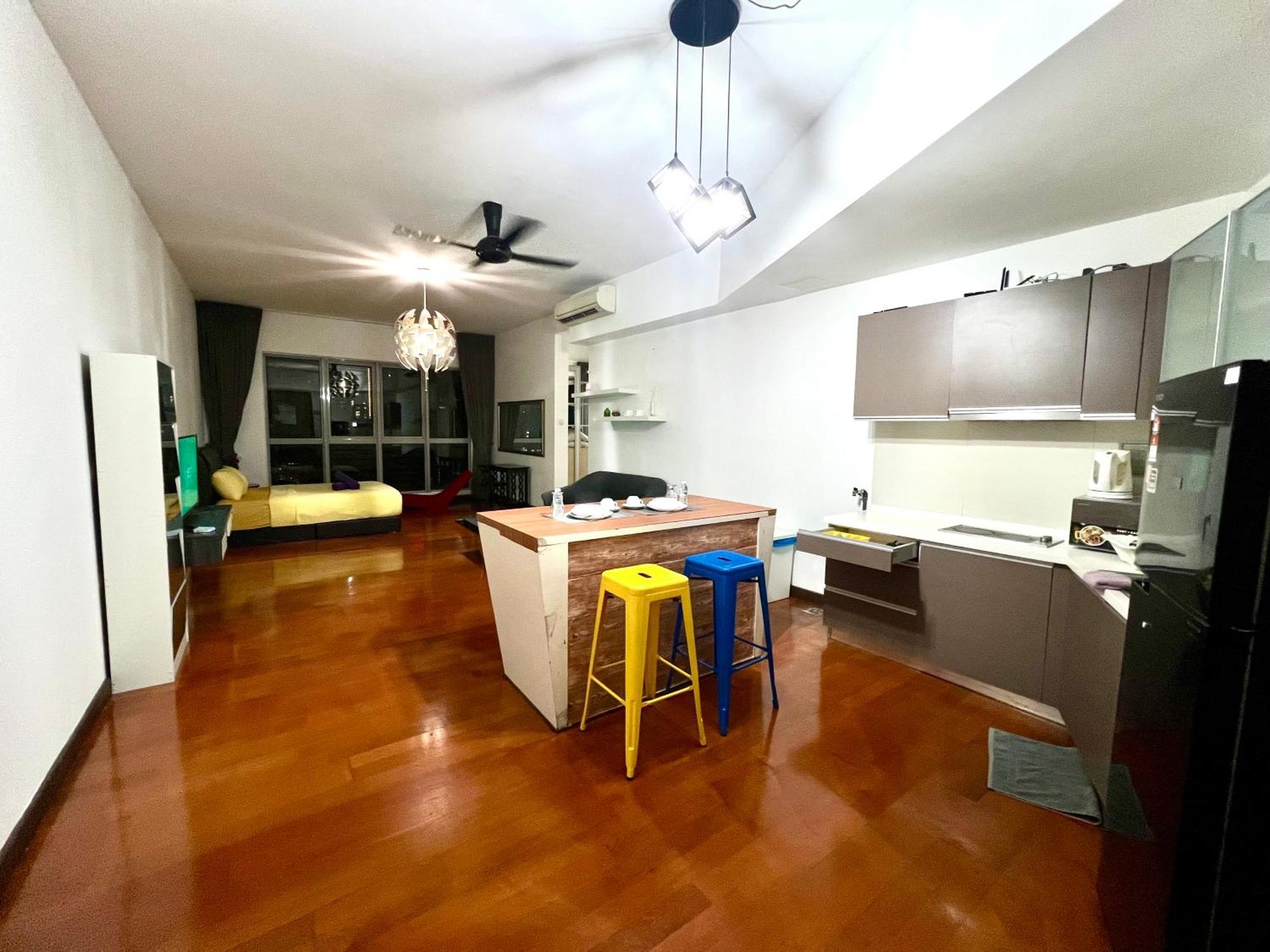 Regalia Service By Fortune Apartment