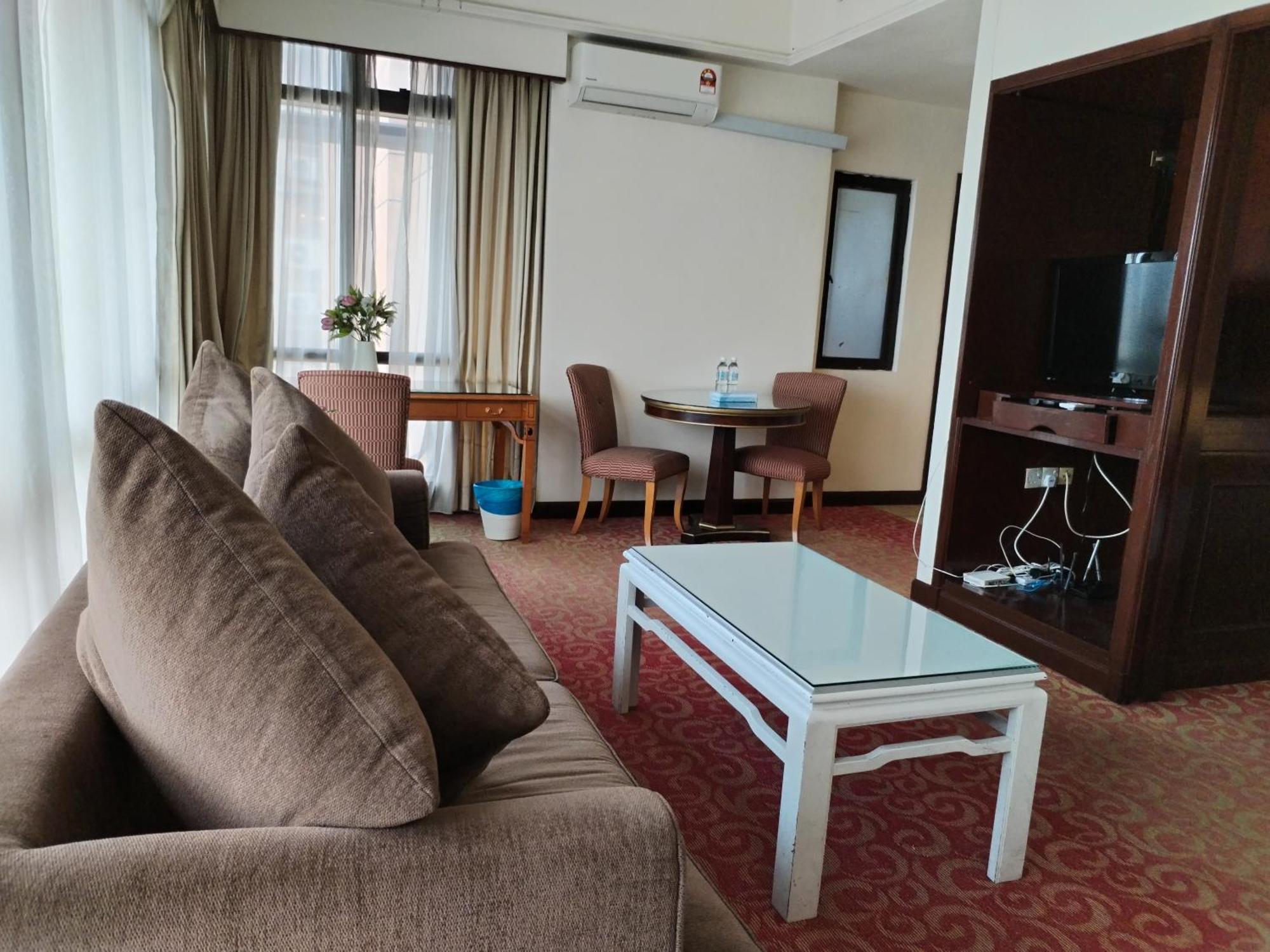 Bintang Lux Times Square Kl Kuala Lumpur