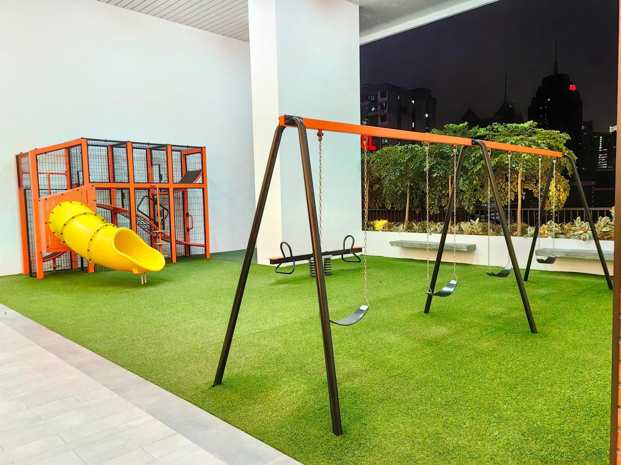 Chambers Sky Apartemen *