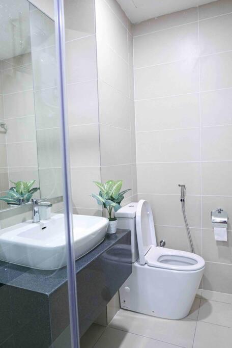 Bukit Jalil Cozy Place 5~7pax Apartment