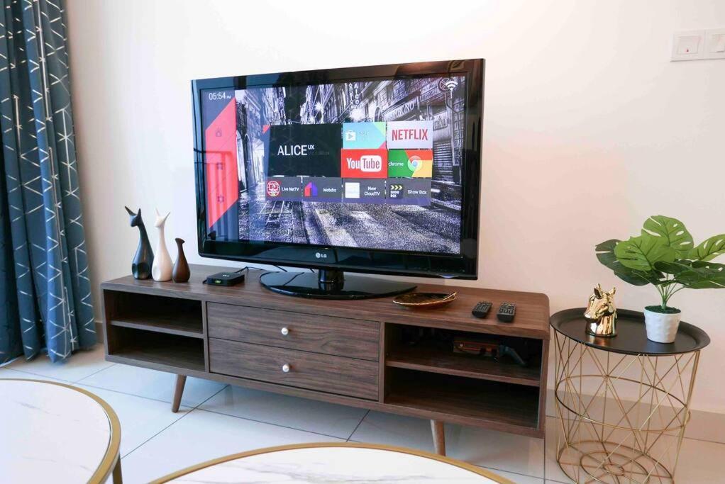Bukit Jalil Cozy Place 5~7pax Kuala Lumpur
