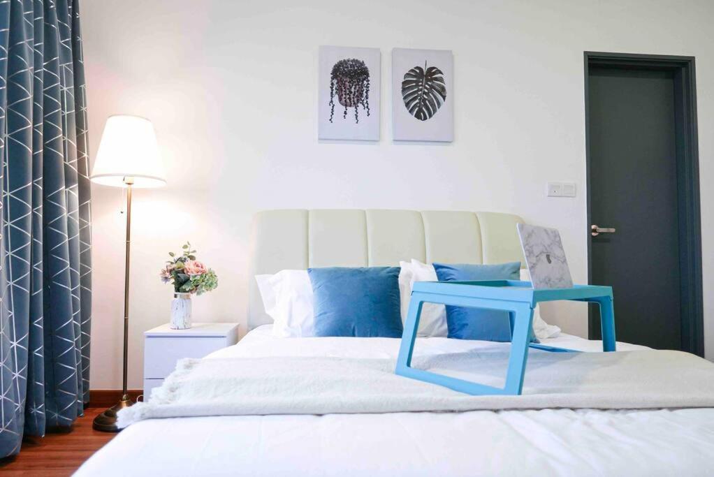 Bukit Jalil Cozy Place 5~7pax Kuala Lumpur