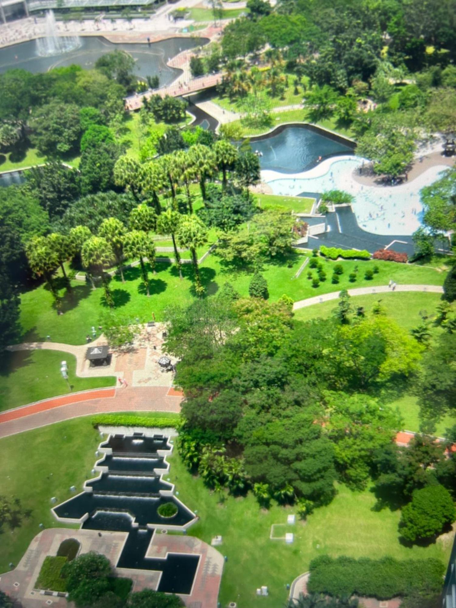 Suria Klcc 2 Bedroom Apartment *