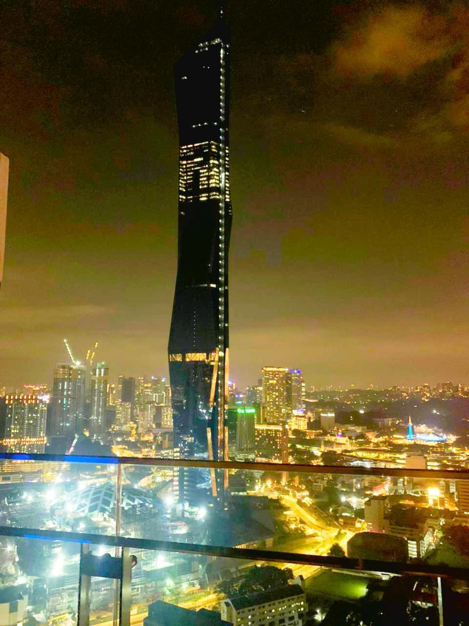 Robertson With View Apartment *