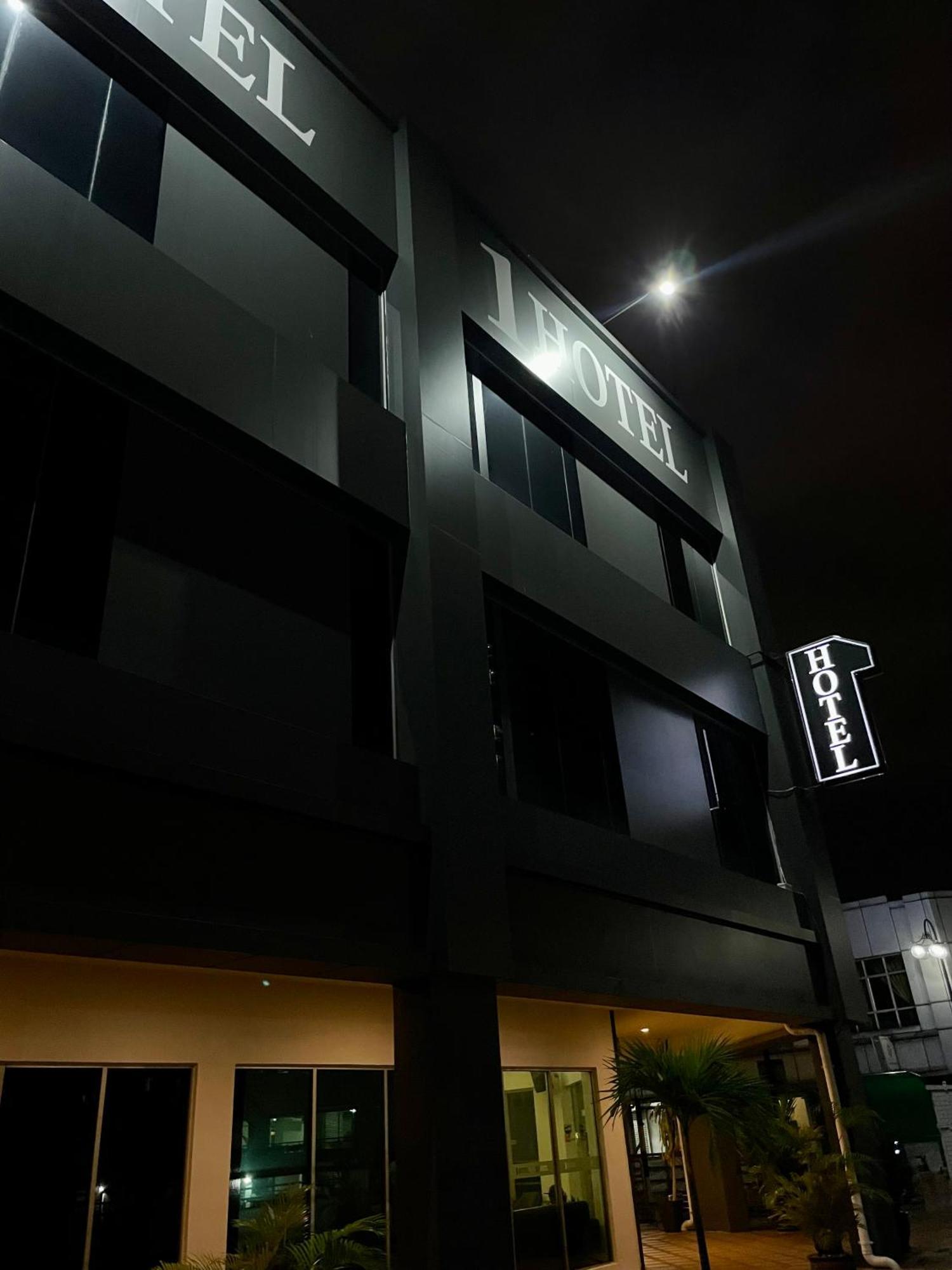 1 Kuchai 3* Kuala Lumpur