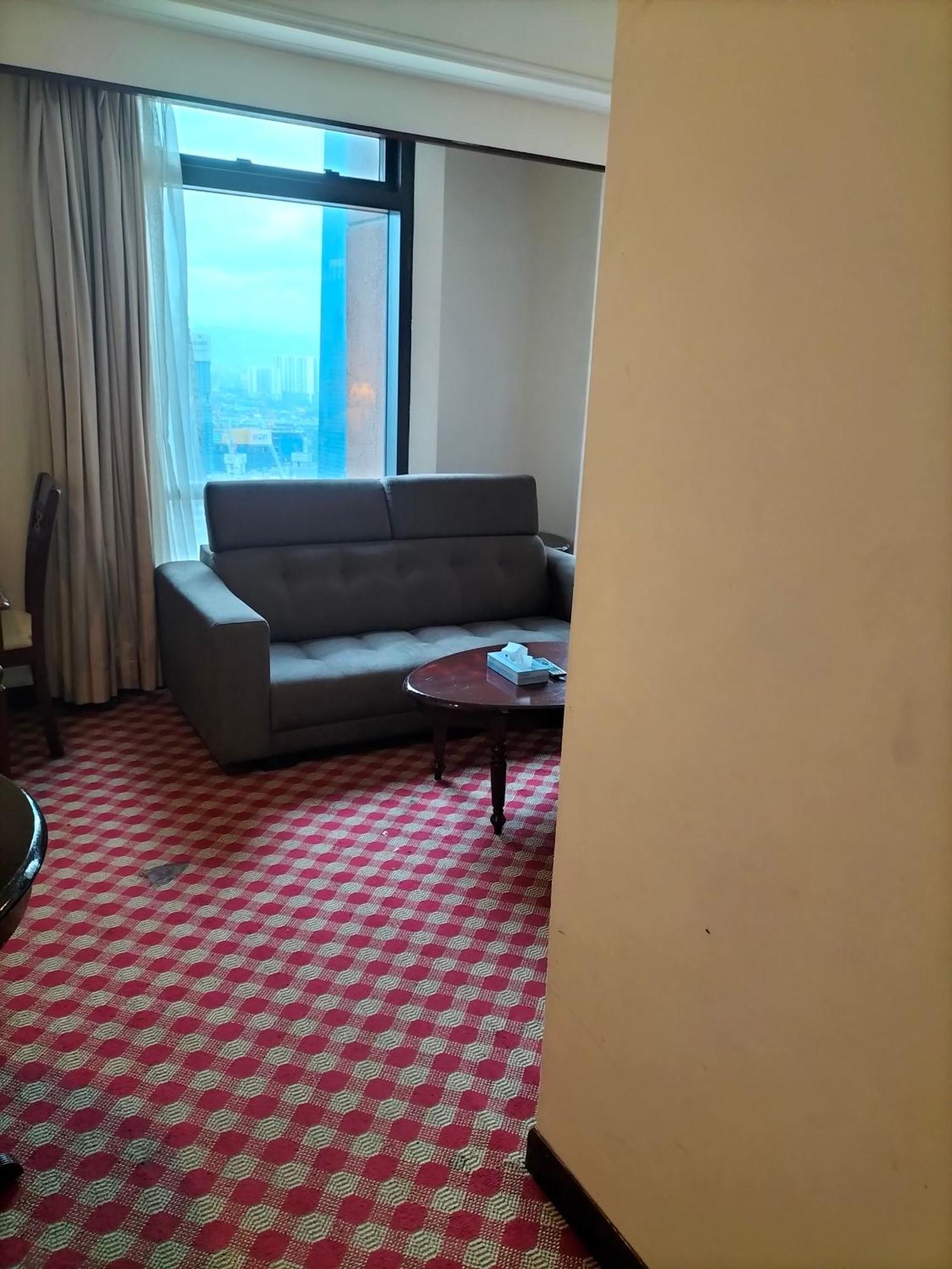 At Times Square Kl Apartment *