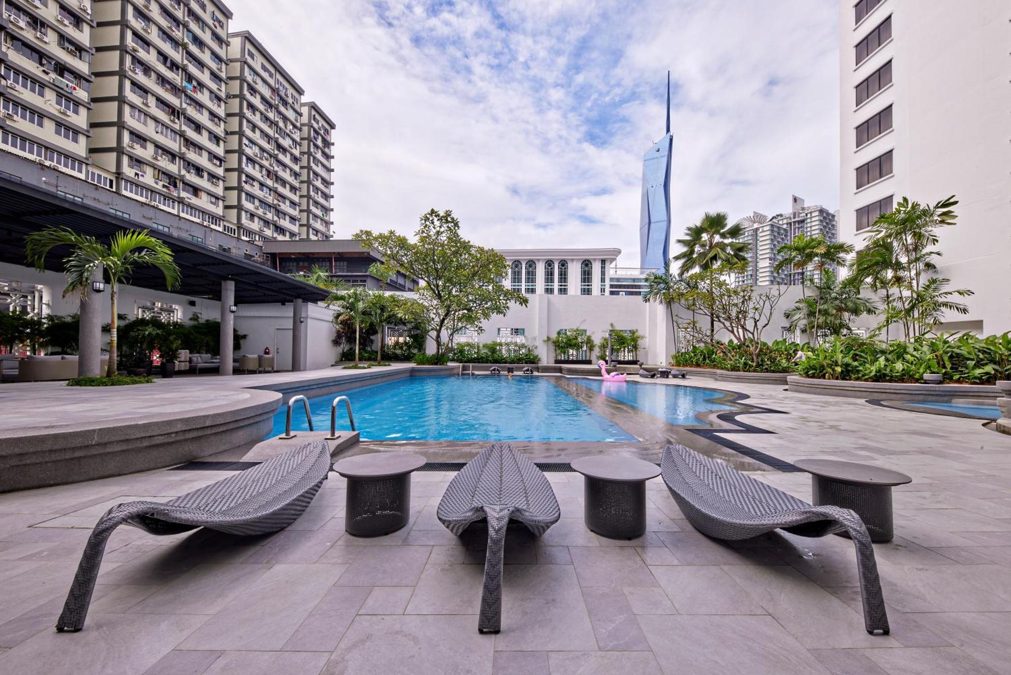 Royal Signature 5*