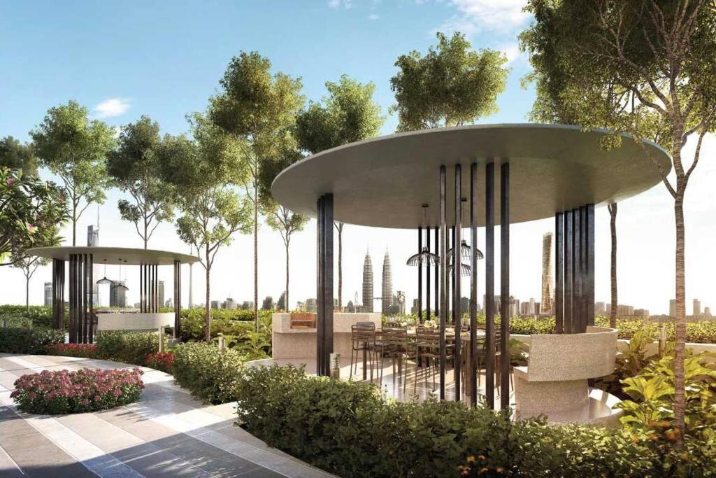 Apartment Luxury With Balcony