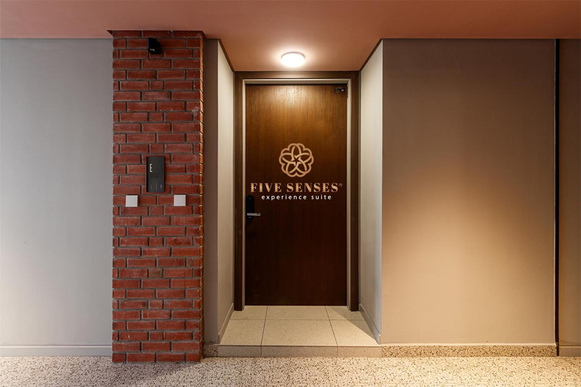 Millerz Square Signature Suites, *