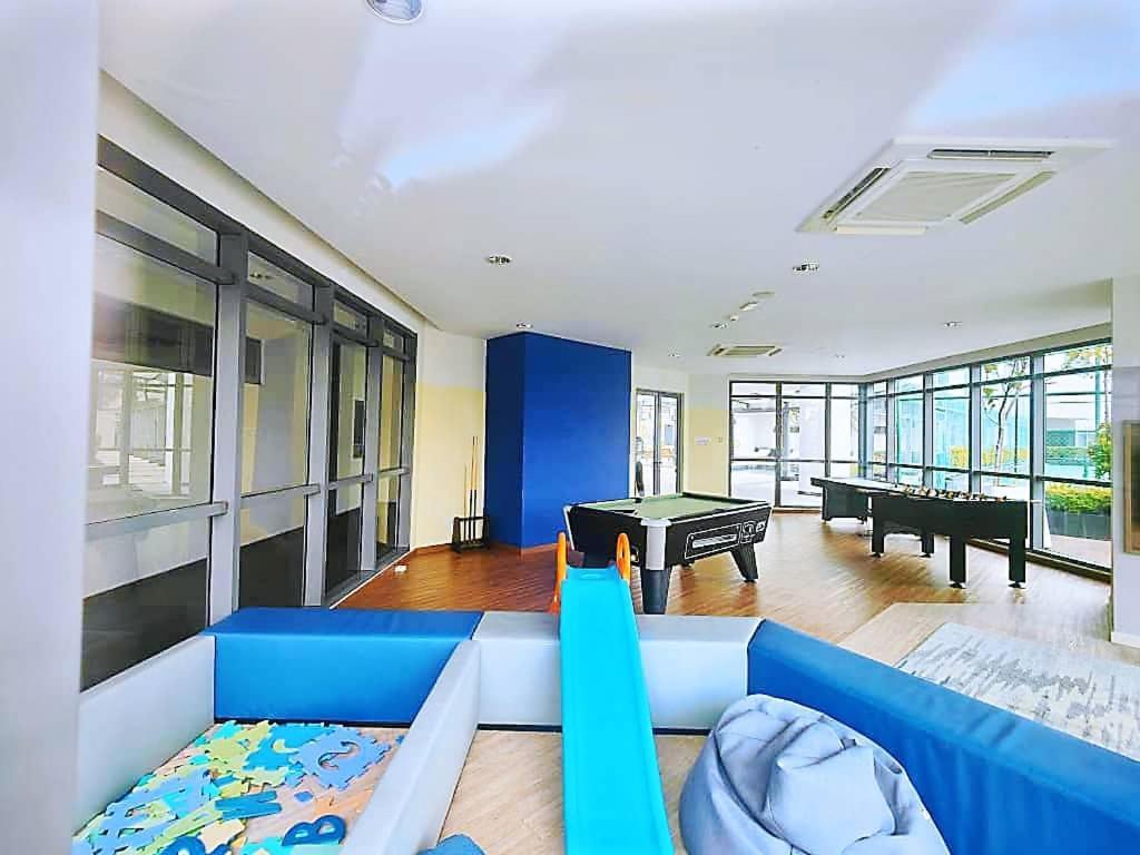Mid Valley Nearby Double 2suite 4-6pax * Kuala Lumpur