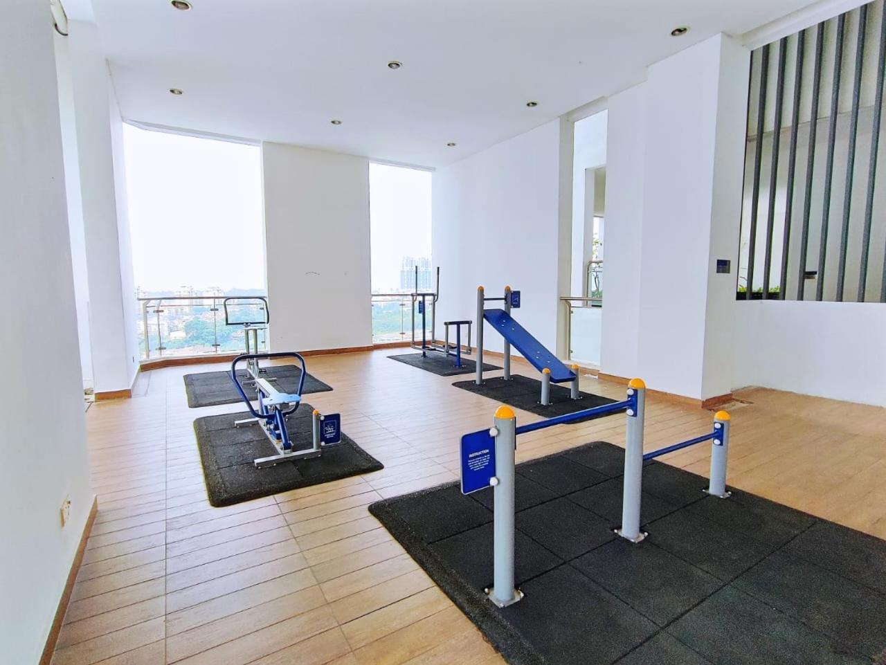 Mid Valley Nearby Double 2suite 4-6pax *