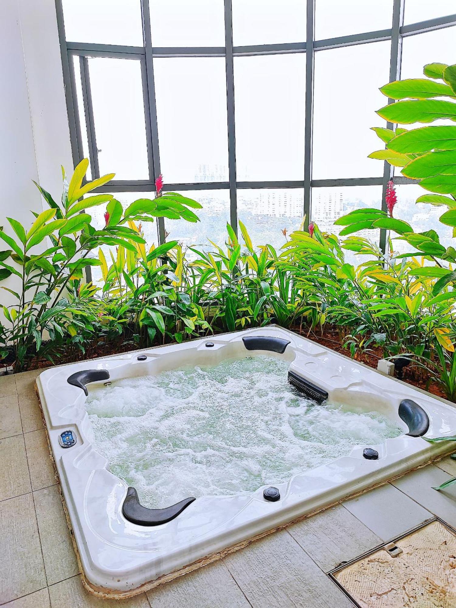 Mid Valley Nearby Double 2suite 4-6pax Homestay *