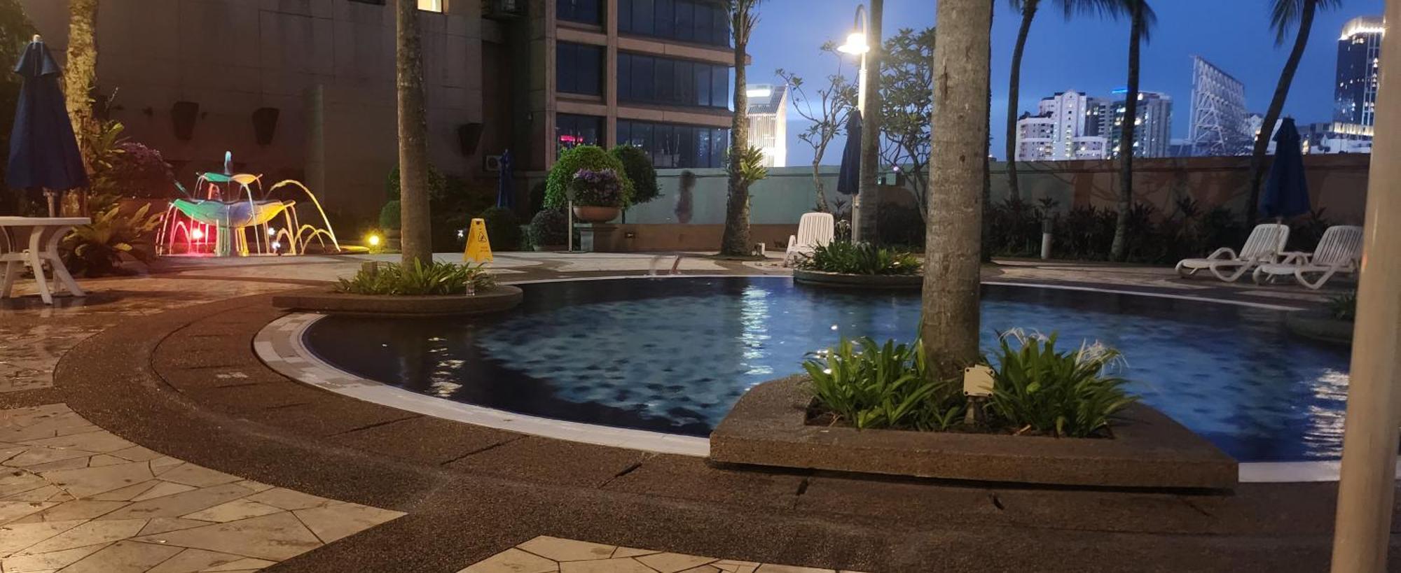 Nice World Service At Times Square Apartment *