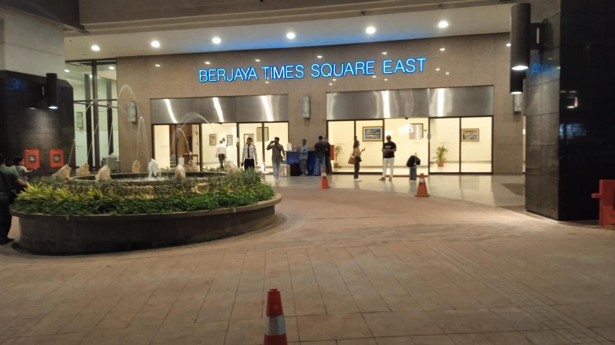 Apartment Visitor Service Suits At Times Square Bukitbintang K L