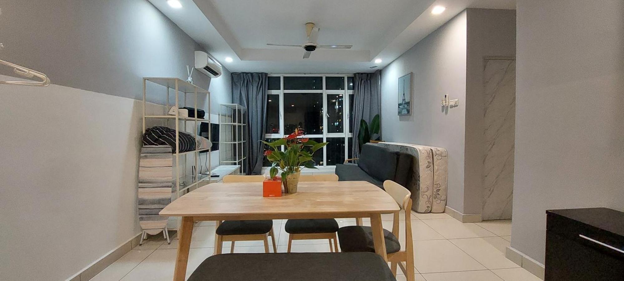 Apartment Lamandaz At Sg Besi Near Mrt And Tbs With 2 Bedrooms