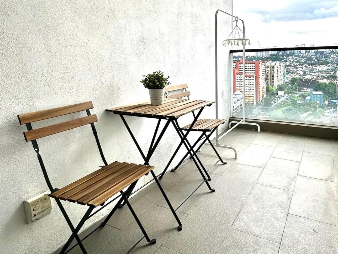 Lynhomes 16 Kl Sentral Deluxe 2 Bedroom Family Bangsar