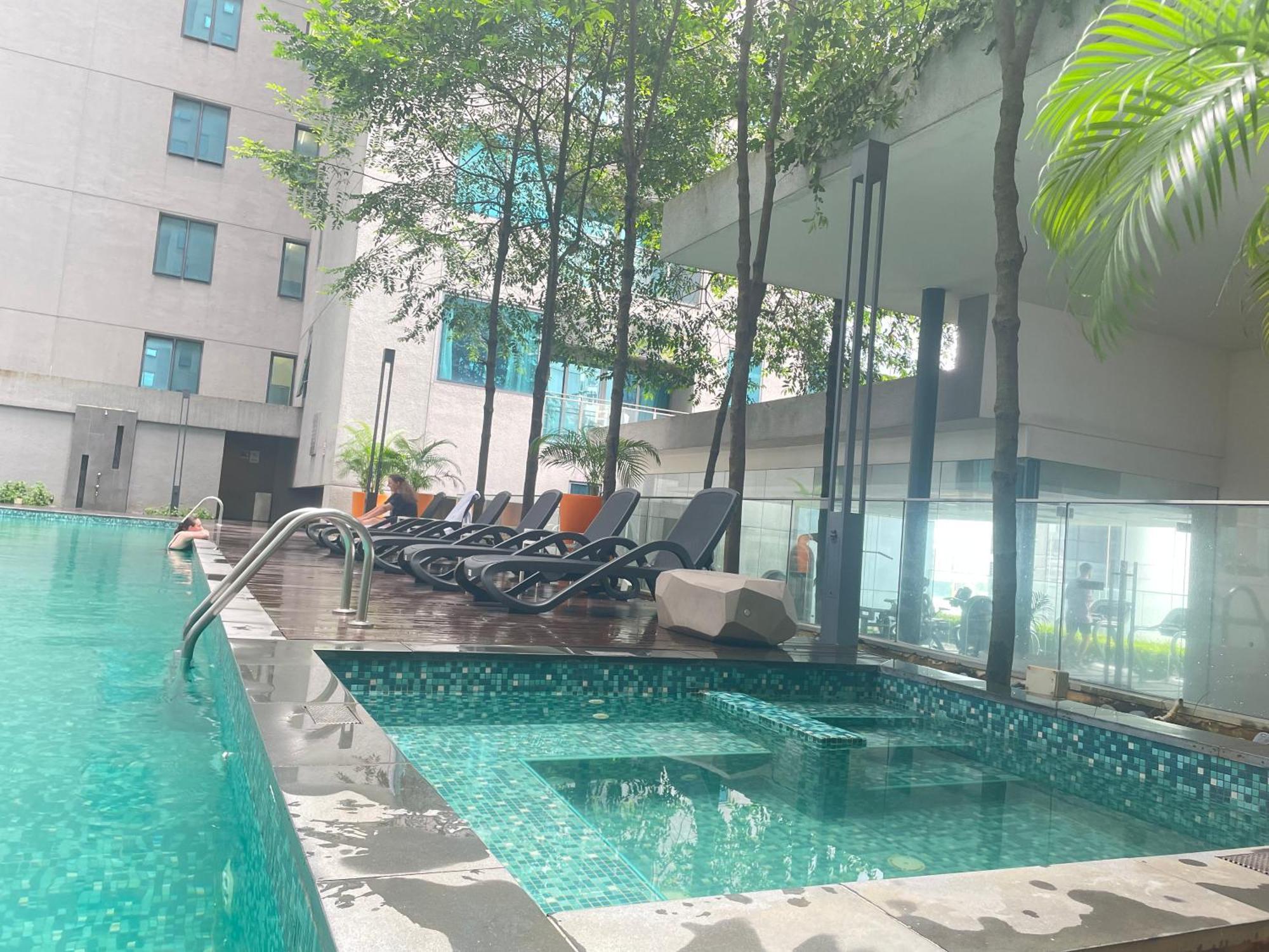 Mercu Summer By Capri Charme Apartment