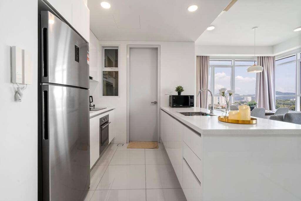 Appartement Kl East Mall-theridge-ps4-pool Table-netflix