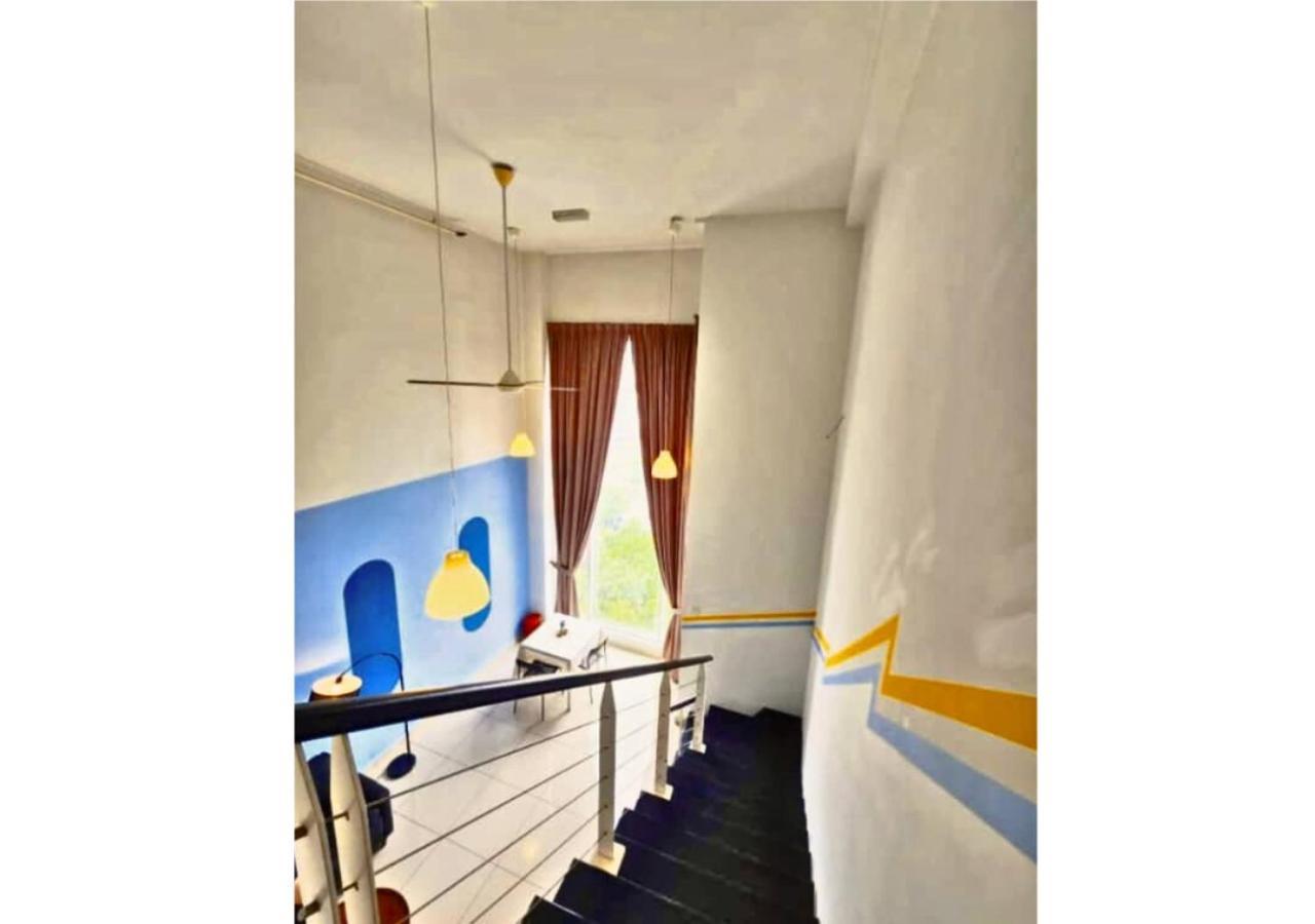 Kl Duplex Soho Old Klang Road Kuala Lumpur