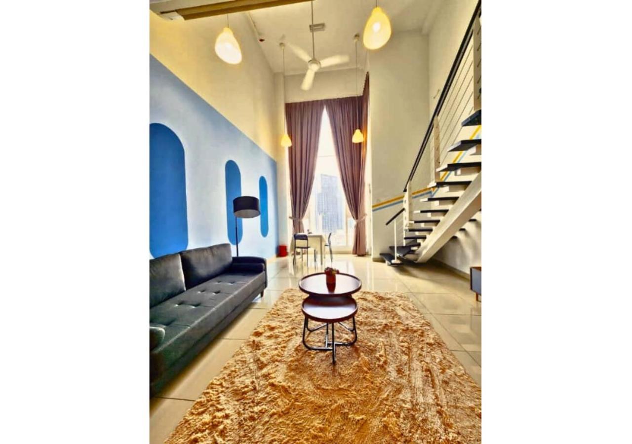 Kl Duplex Soho Old Klang Road * Kuala Lumpur
