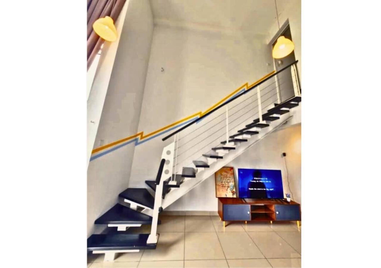 Kl Duplex Soho Old Klang Road * Kuala Lumpur