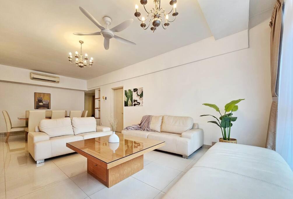 Apartment Fahrenheit Bukit Bintang Big Group 13pax Family Kuala Lumpur