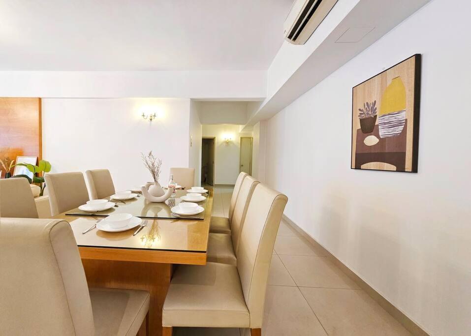 Fahrenheit Bukit Bintang Big Group 13pax Family Apartment